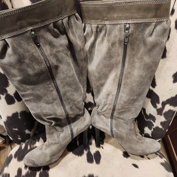 Michael Kors Boots Womens 9 M Suede Gray Grey Knee High Heel Shoes $225 MSRP - Picture 3 of 16
